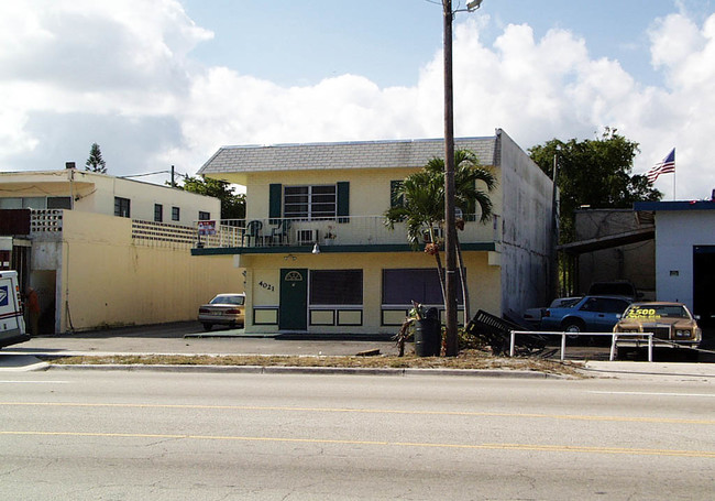 4021 N Andrews Ave in Oakland Park, FL - Foto de edificio - Other