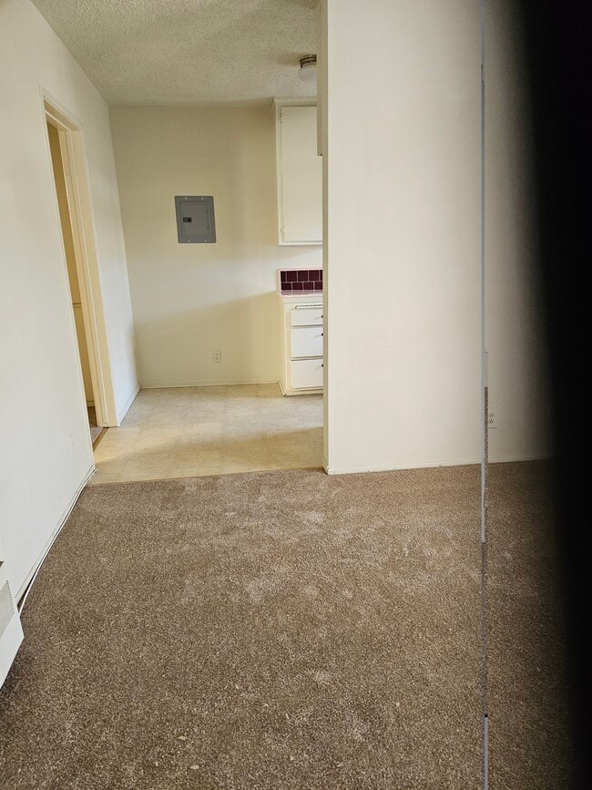 3970 Grand View Blvd, Unit Unit 12 in Los Angeles, CA - Building Photo - Building Photo