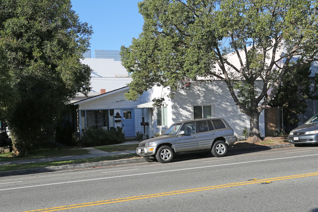 1234 17th St in Santa Monica, CA - Building Photo