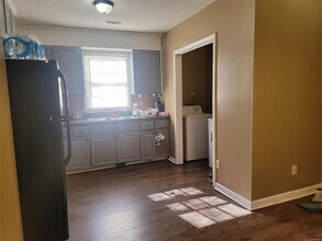 3338 S Hull St in Montgomery, AL - Building Photo - Building Photo