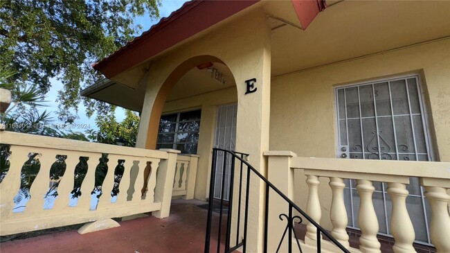 160 NE 203rd Terrace in Miami Gardens, FL - Building Photo - Building Photo