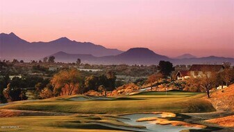 8601 N Johnny Miller Dr in Tucson, AZ - Building Photo