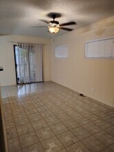 214 E Hawthorne St, Unit 214 in Brownsville, TX - Building Photo - Building Photo
