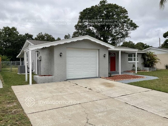 1919 Dartmouth Dr in Holiday, FL - Building Photo - Building Photo