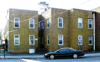 68-70 Main Ave Apartments