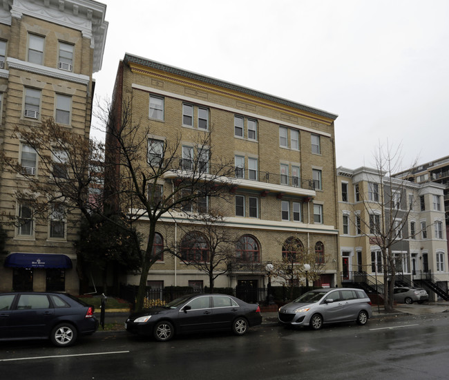 1511 22nd St NW in Washington, DC - Foto de edificio - Building Photo