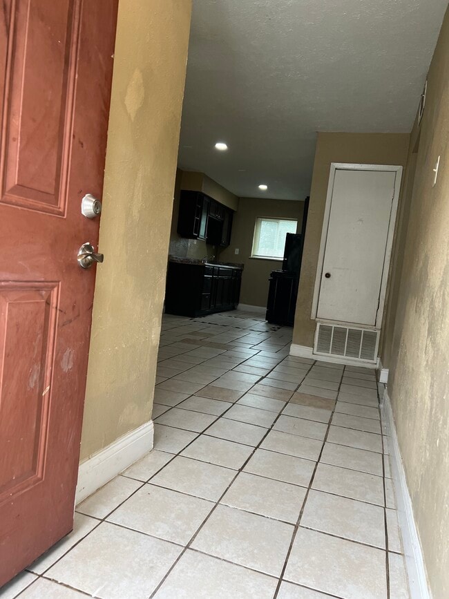 7605 Denton St, Unit 1-1 in Houston, TX - Building Photo - Building Photo