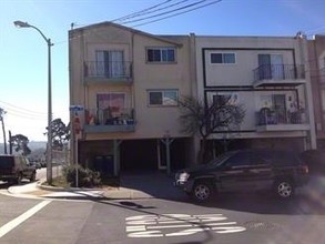 Chester Manor in Daly City, CA - Building Photo - Building Photo