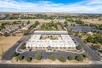 Oak West Apartments in Amarillo, TX - Building Photo - Building Photo