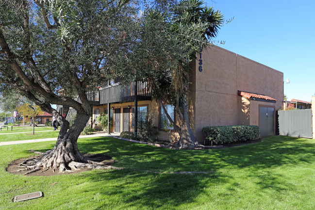 55+ La Casa Balboa in San Diego, CA - Building Photo - Building Photo