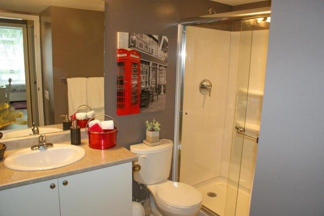 Forest Suites in Toronto, ON - Building Photo - Interior Photo