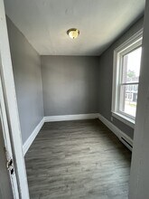 662 2nd Ave in Troy, NY - Building Photo - Building Photo