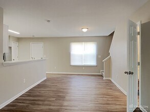 1316 Crandon Dr in Charlotte, NC - Building Photo - Building Photo