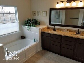 2078 Seneca Ln in Plainfield, IN - Building Photo - Building Photo