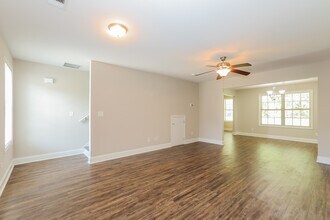 161 Colony Park Ln, Unit 702 in Locust Grove, GA - Building Photo - Building Photo