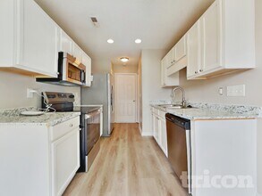 7328 Brighton Hill Ln in Raleigh, NC - Building Photo - Building Photo