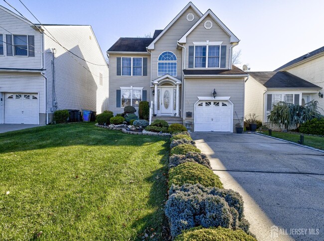 357 George St in South Amboy, NJ - Building Photo - Building Photo