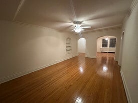 1914 N Prospect Ave in Milwaukee, WI - Building Photo