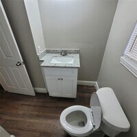 6810 Bleker St photo'