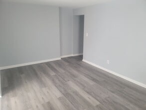 3 N Main St in Stewartstown, PA - Building Photo - Building Photo