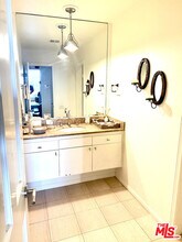13952 Valley Vista Blvd in Los Angeles, CA - Building Photo - Building Photo