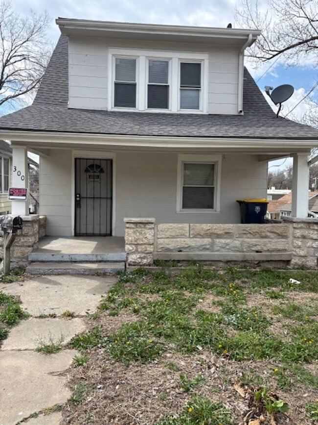 300 Bellaire Ave in Kansas City, MO - Building Photo - Building Photo