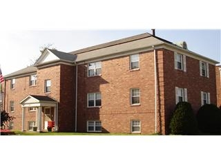 4000-4020 Hillman Way in Boardman, OH - Foto de edificio - Building Photo