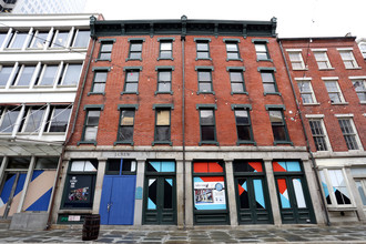 203 Front St in New York, NY - Building Photo - Building Photo