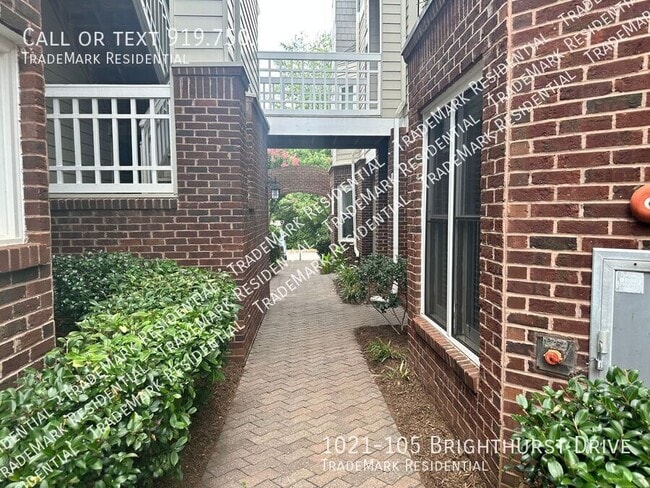 1021 Brighthurst Dr in Raleigh, NC - Building Photo - Building Photo