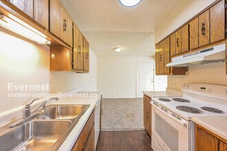 16359 W 10th Ave in Golden, CO - Building Photo - Building Photo