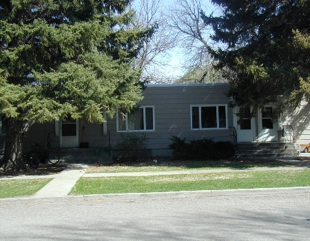 909 Front St in Fort Benton, MT - Foto de edificio - Building Photo