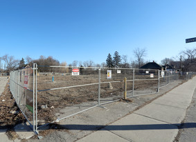 172-180 Finch Ave in Toronto, ON - Building Photo