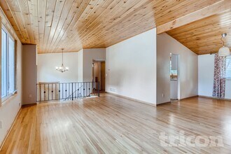 9241 34th Ave N in Minneapolis, MN - Building Photo - Building Photo