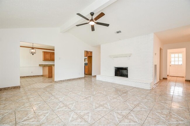 property at 2430 Ridge Hollow Dr