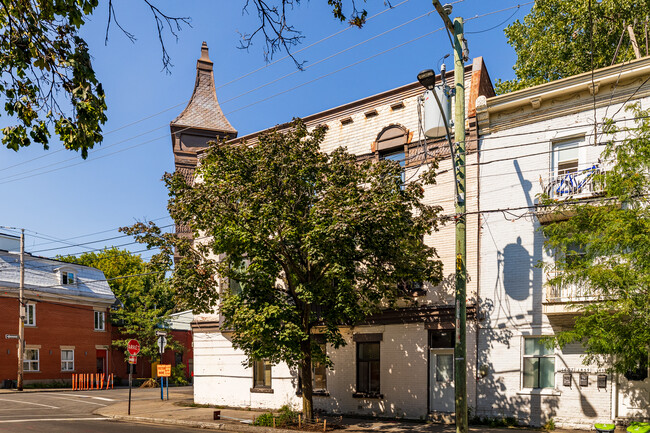 1651-1667 Plessis Rue in Montréal, QC - Building Photo - Building Photo