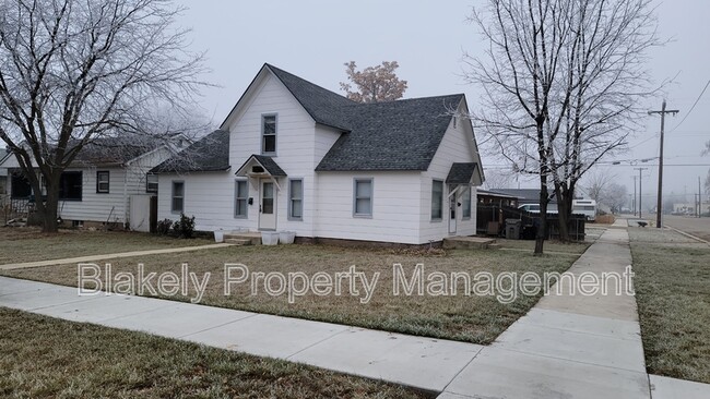 803 14th Ave S in Nampa, ID - Foto de edificio - Building Photo