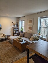 765 Tremont St, Unit 4A in Boston, MA - Building Photo - Building Photo