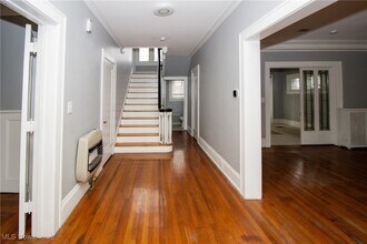 11015 Wade Park Ave in Cleveland, OH - Building Photo - Building Photo