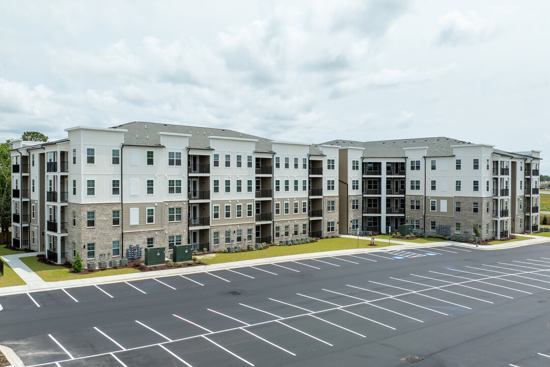 The Nixon in Wilmington, NC - Building Photo