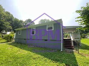200 Creekside Dr in Clarksville, TN - Building Photo - Building Photo