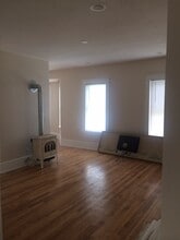 9 Mattson Ave, Unit 1st floor in Worcester, MA - Building Photo - Building Photo