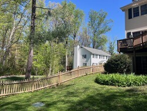 10152 Marshall Pond Rd in Burke, VA - Building Photo - Building Photo