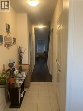 1083 Garner Rd E in Hamilton, ON - Building Photo - Building Photo
