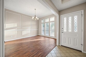 1340 Grand Teton Dr in Desoto, TX - Building Photo - Building Photo