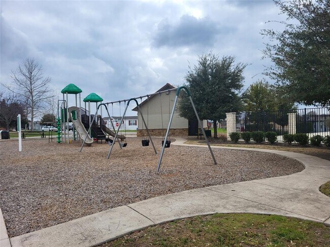 12609 Dessau Rd in Austin, TX - Building Photo - Building Photo