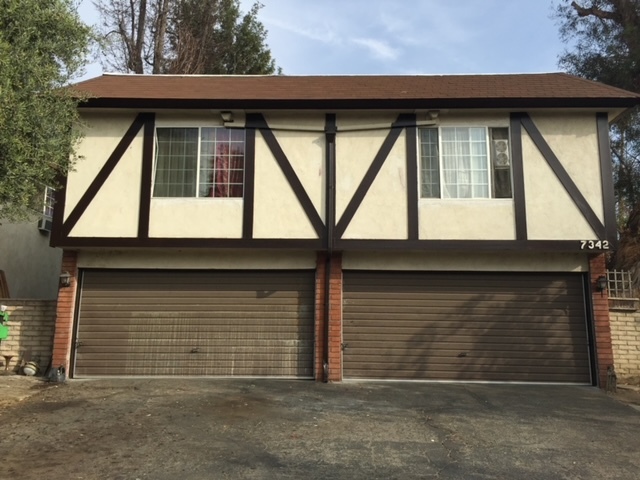 7342 Ventura Canyon Ave in Van Nuys, CA - Building Photo