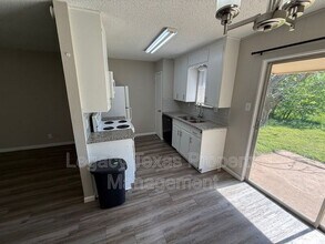 1507 McAnear St in Cleburne, TX - Building Photo - Building Photo