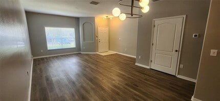 1048 Sleepy Oak Dr in Wesley Chapel, FL - Building Photo - Building Photo