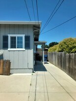 106 Hillside Ave, Unit 106 Hillside Ave. #A in Freedom, CA - Building Photo