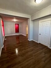 1018 Baker Ave in Evansville, IN - Building Photo - Building Photo